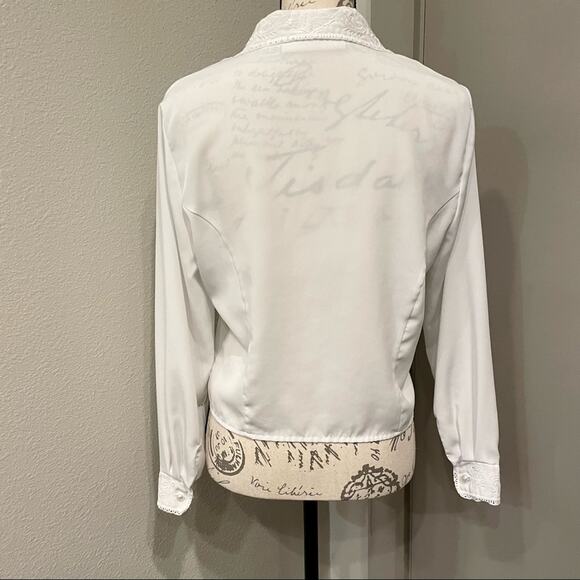 Vintage 90s Yves St. Claire Lace Cropped Blouse - Small - Picture 8 of 11